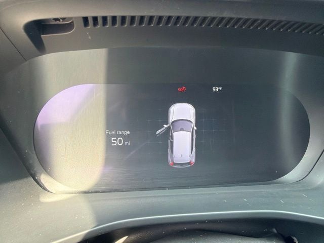 2024 Volvo XC40 B5 Core