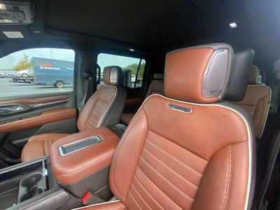 2023 GMC Yukon XL Denali Ultimate