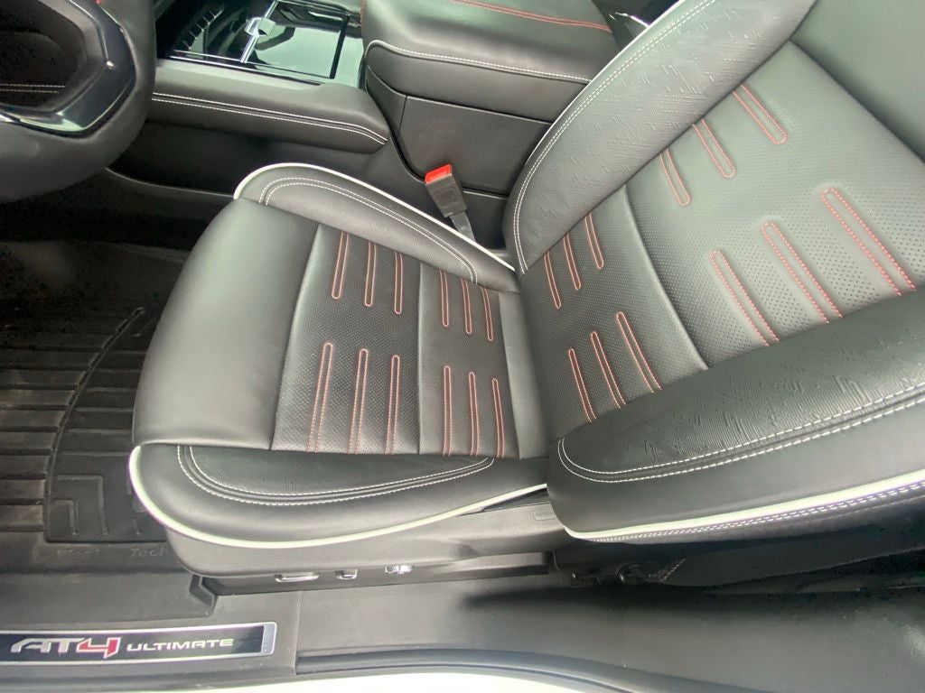 2025 GMC Yukon AT4 Ultimate