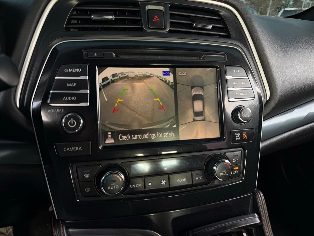 2021 Nissan Maxima SR