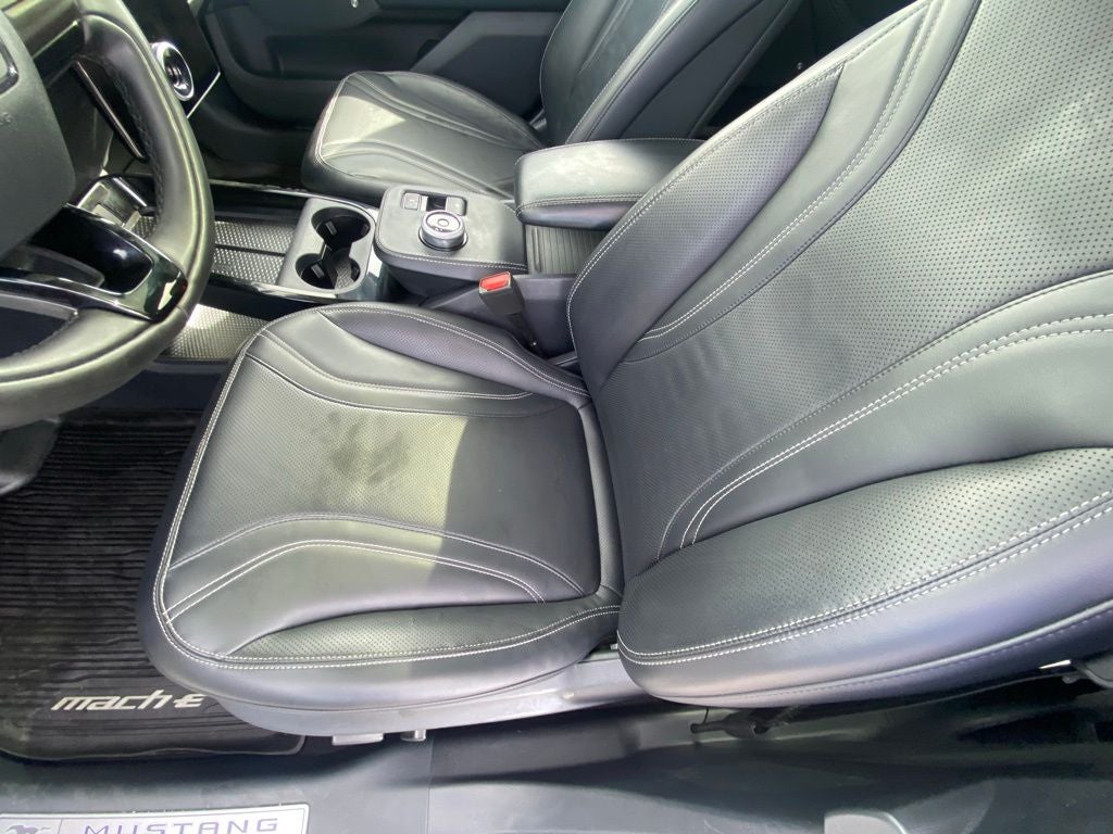 2022 Ford Mustang Mach-E Premium