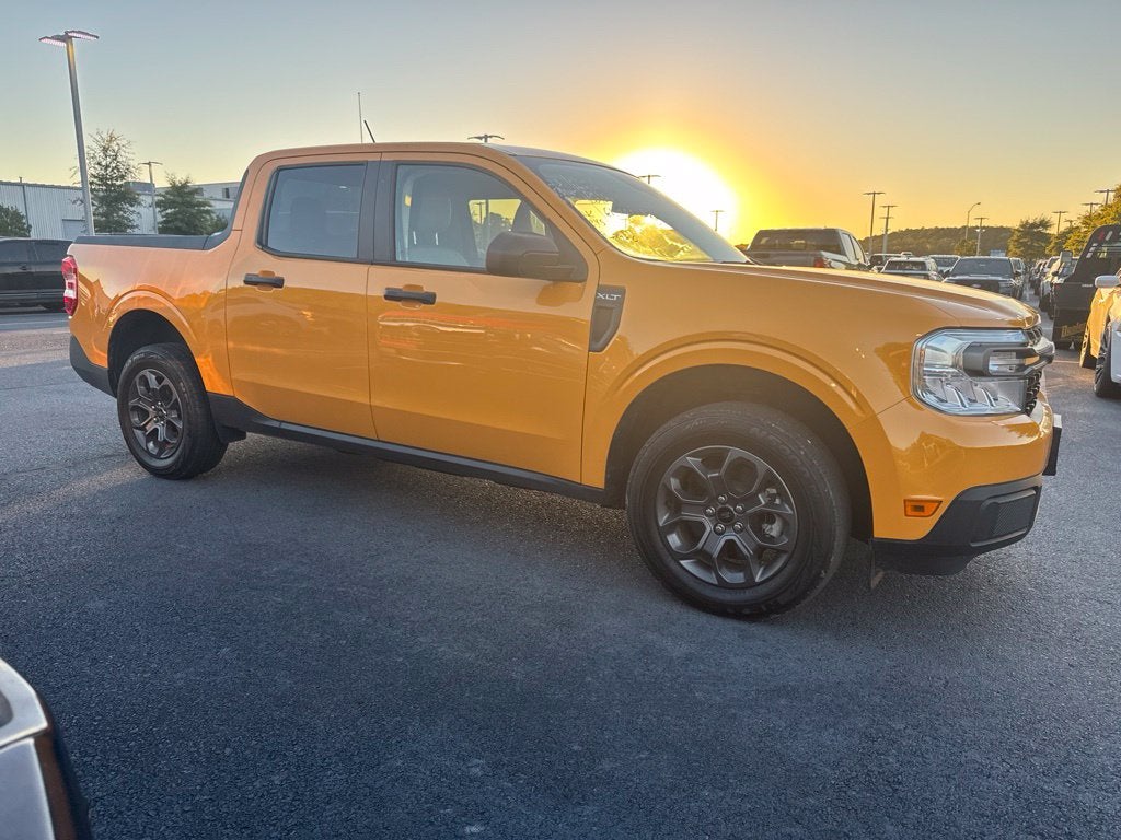 2023 Ford Maverick XLT