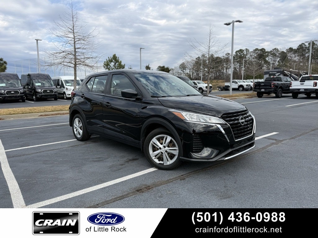 2023 Nissan Kicks S