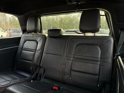 2022 Lincoln Navigator Black Label
