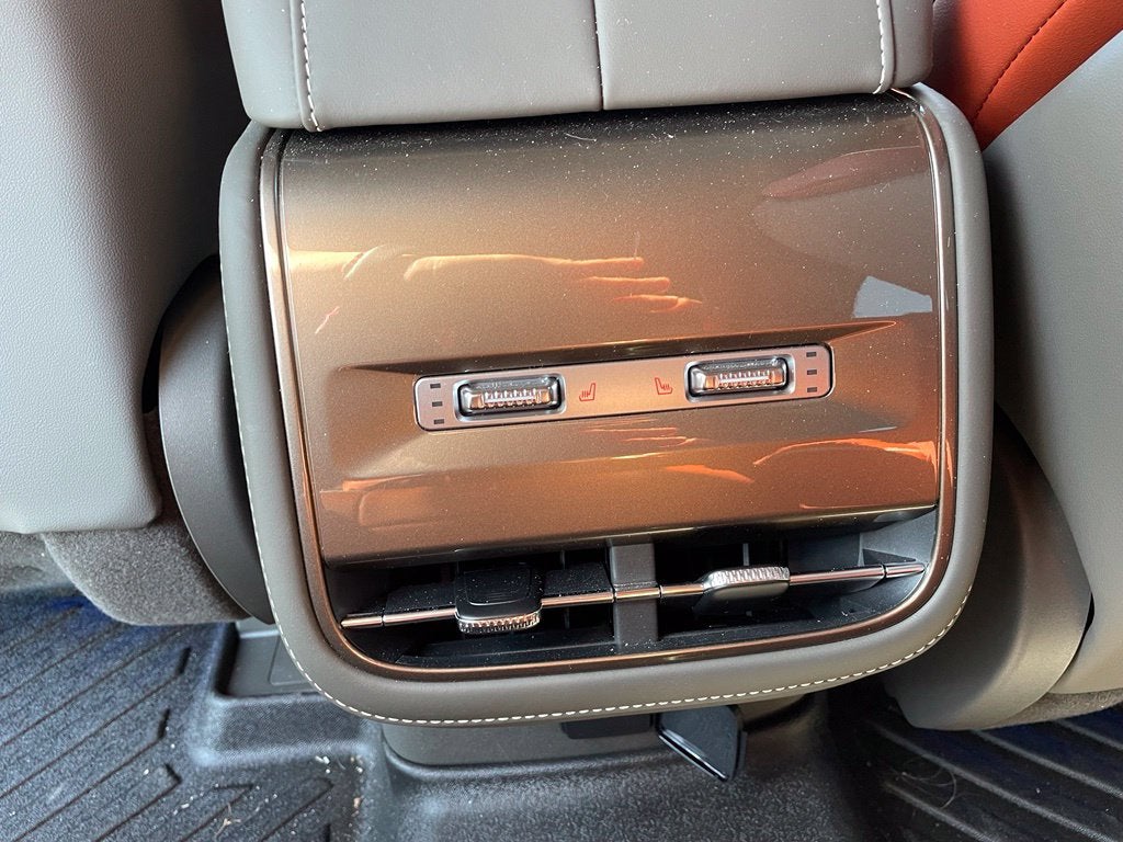 2024 Lincoln Nautilus Black Label