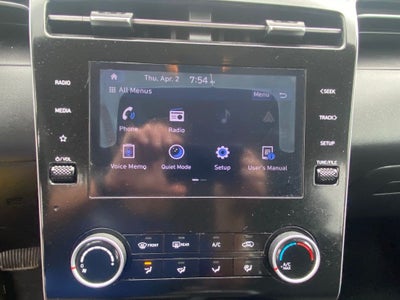 2022 Hyundai TUCSON SE