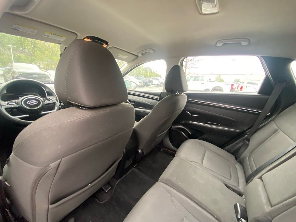 2022 Hyundai TUCSON SE