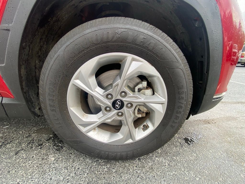 2022 Hyundai TUCSON SE