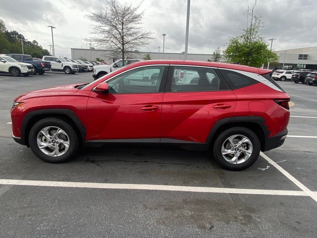 2022 Hyundai TUCSON SE