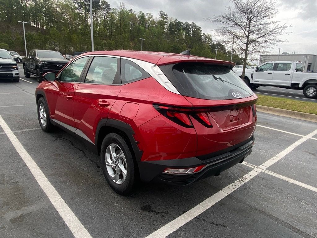 2022 Hyundai TUCSON SE