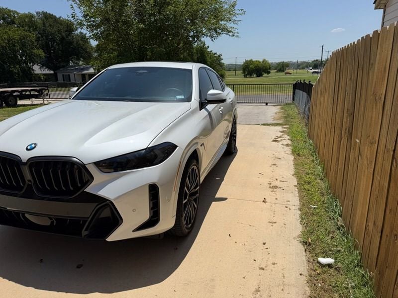 2026 BMW X6 xDrive40i