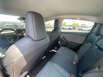 2026 Tesla Model Y Base