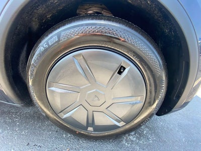 2026 Tesla Model Y Base