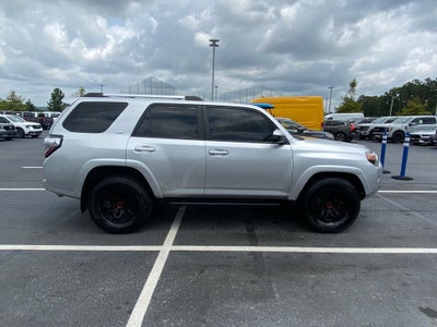 2022 Toyota 4Runner SR5