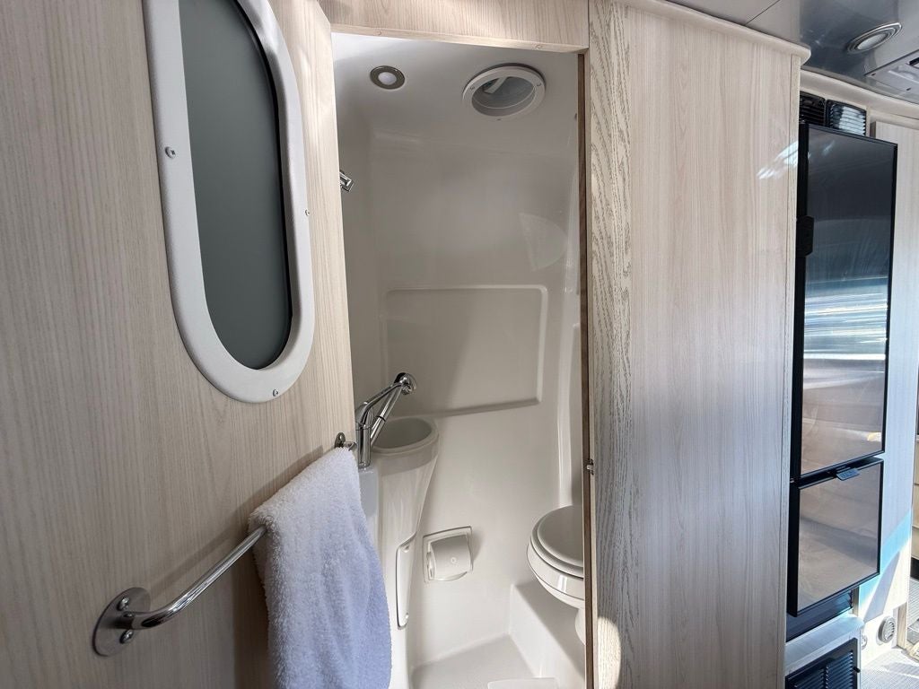 2023 Mercedes-Benz Airstream Cargo 170 WB High Roof