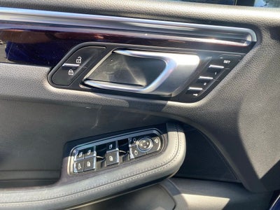 2022 Porsche Macan S