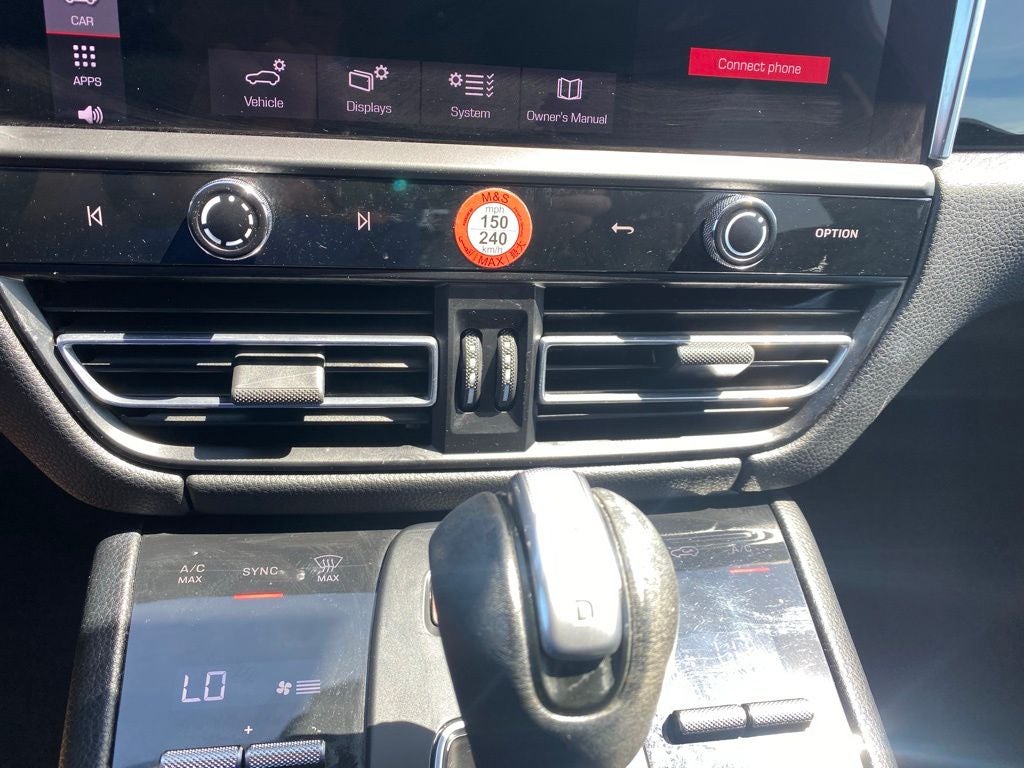 2022 Porsche Macan S