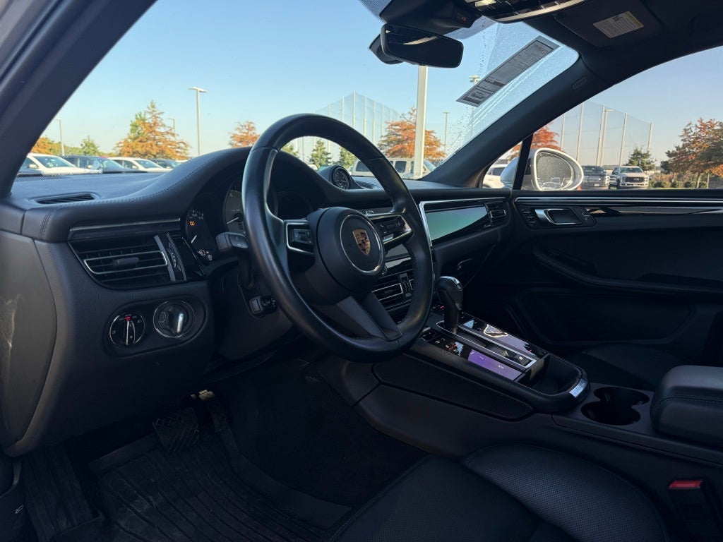 2022 Porsche Macan S