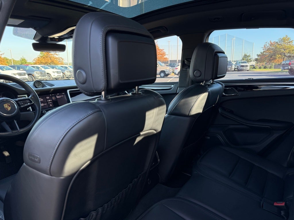 2022 Porsche Macan S