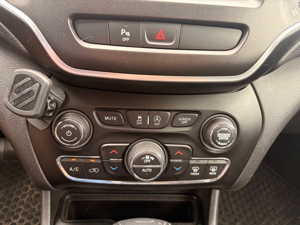 2019 Jeep Cherokee Trailhawk