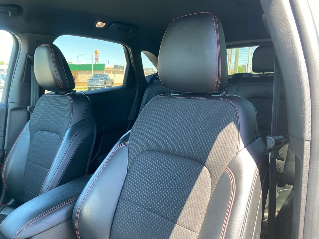 2023 Ford Escape ST-Line Select