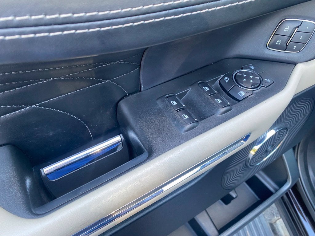 2021 Ford Expedition Platinum - 4WD - CLEAN CARFAX