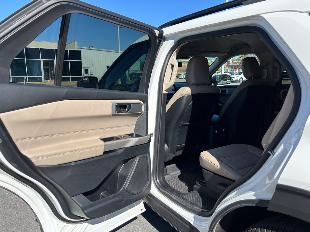 2020 Ford Explorer XLT - 202A PACKAGE