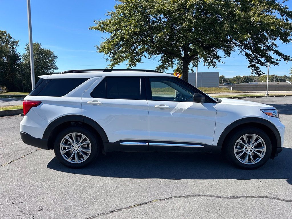 2020 Ford Explorer XLT - 202A PACKAGE