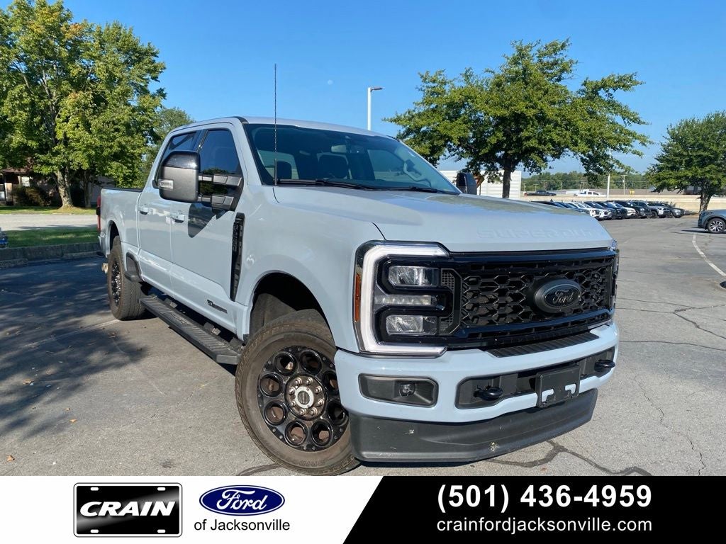 2025 Ford F-250SD Lariat Blackout Package-FX4
