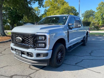 2025 Ford F-250SD Lariat Blackout Package-FX4