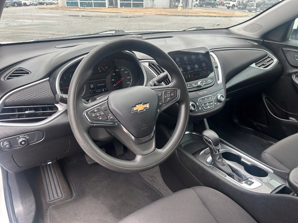 2023 Chevrolet Malibu LT - CLEAN CARFAX - ONE OWNER