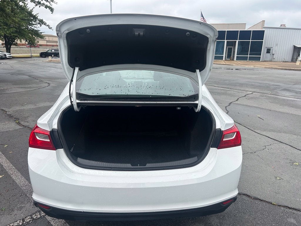 2023 Chevrolet Malibu LT - CLEAN CARFAX - ONE OWNER