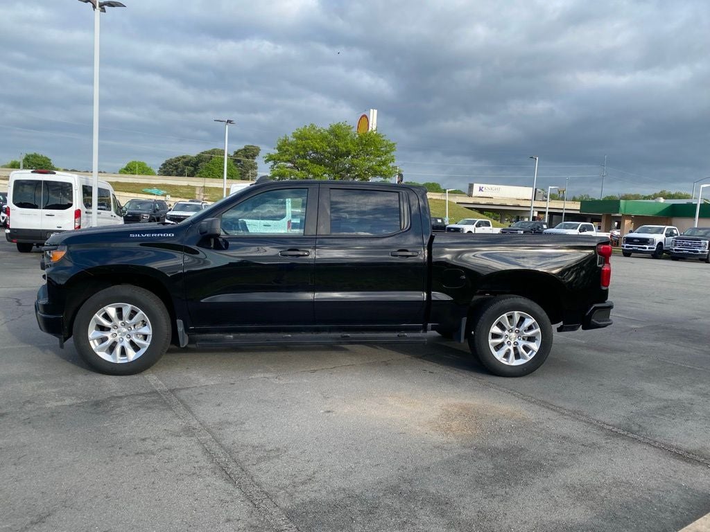 2022 Chevrolet Silverado 1500 Custom