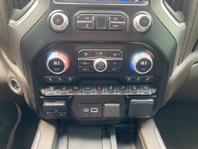 2023 GMC Sierra 2500HD Denali