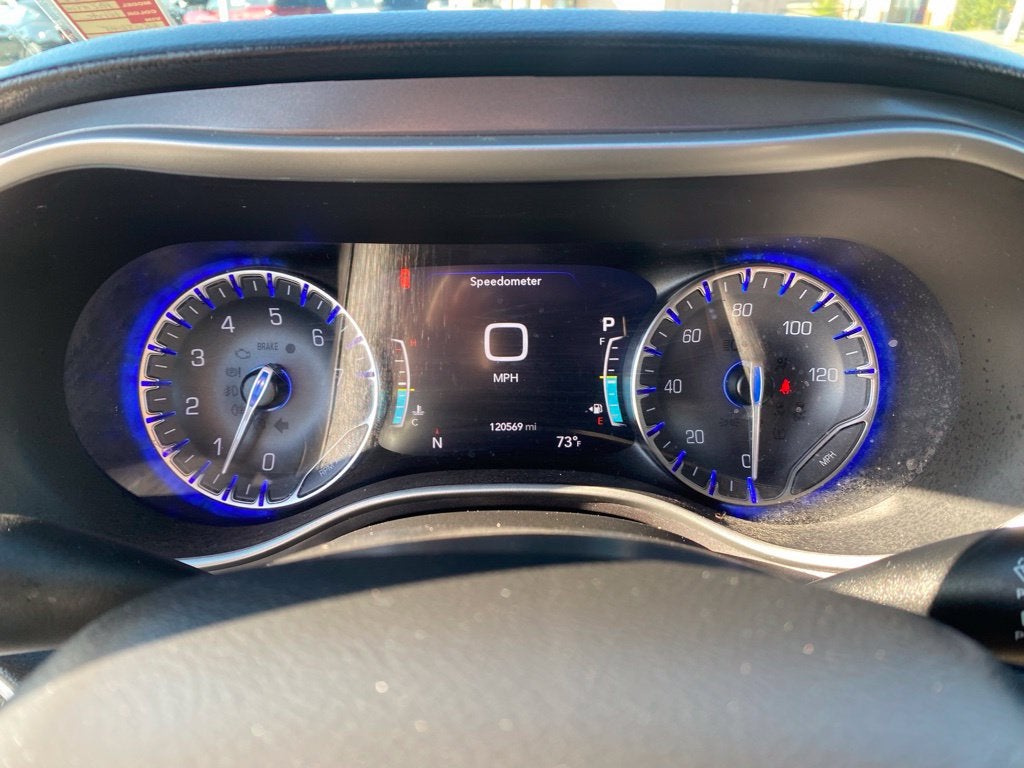 2022 Chrysler Pacifica Touring L