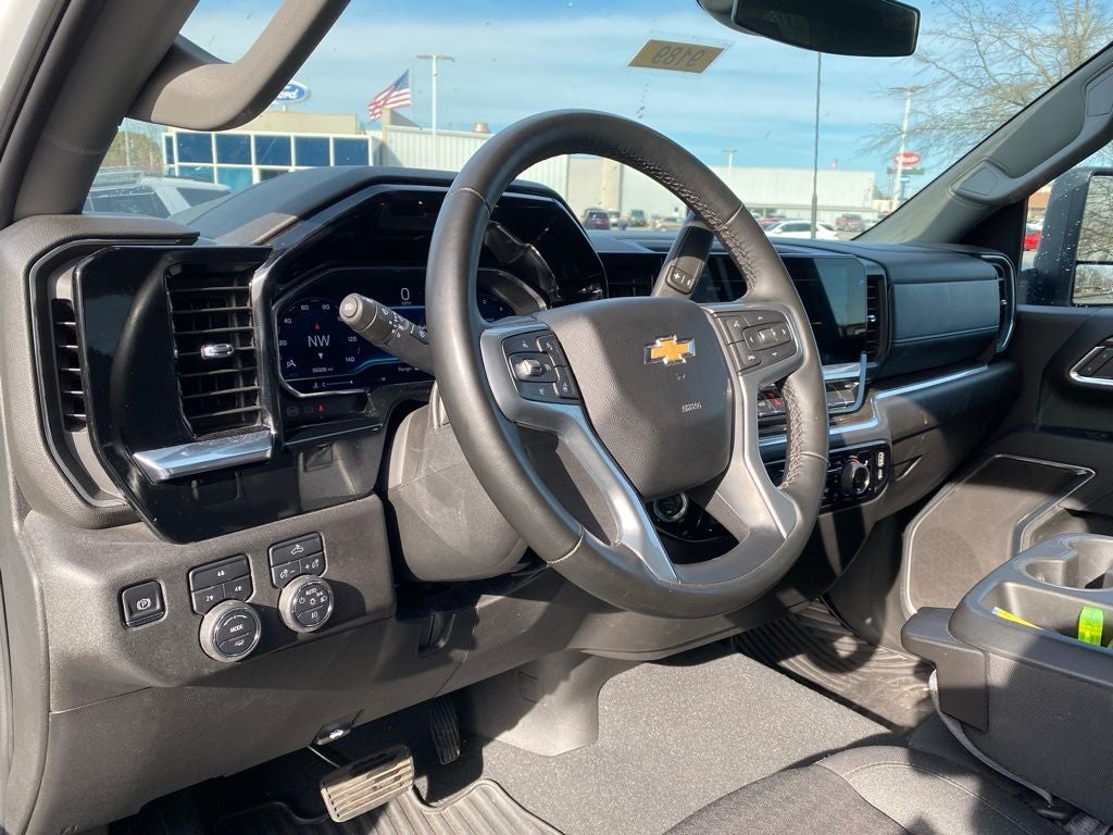 2025 Chevrolet Silverado 2500HD LT