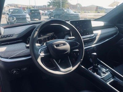2023 Jeep Compass Latitude Lux - 4WD