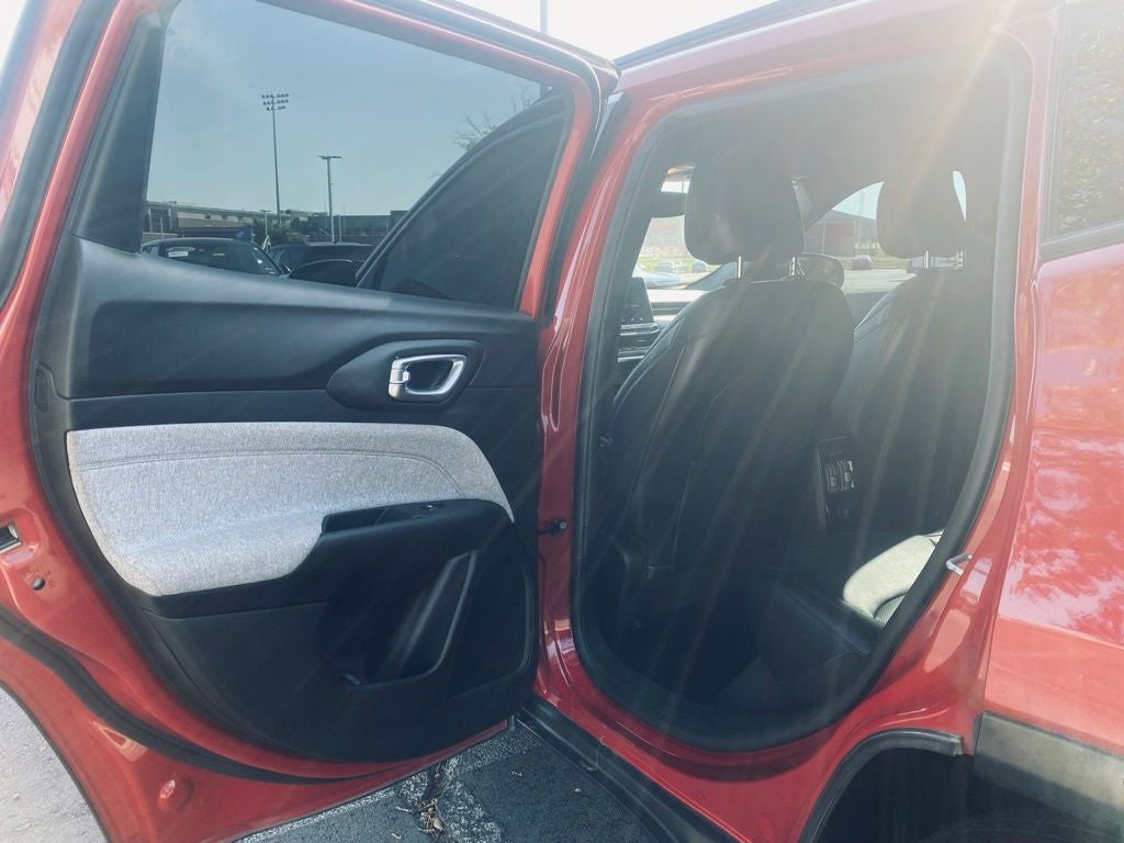 2023 Jeep Compass Latitude Lux - 4WD