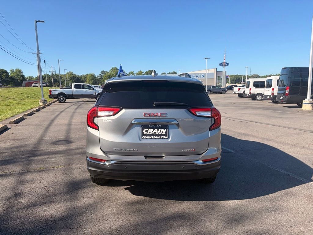 2024 GMC Terrain AT4