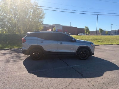 2024 GMC Terrain AT4