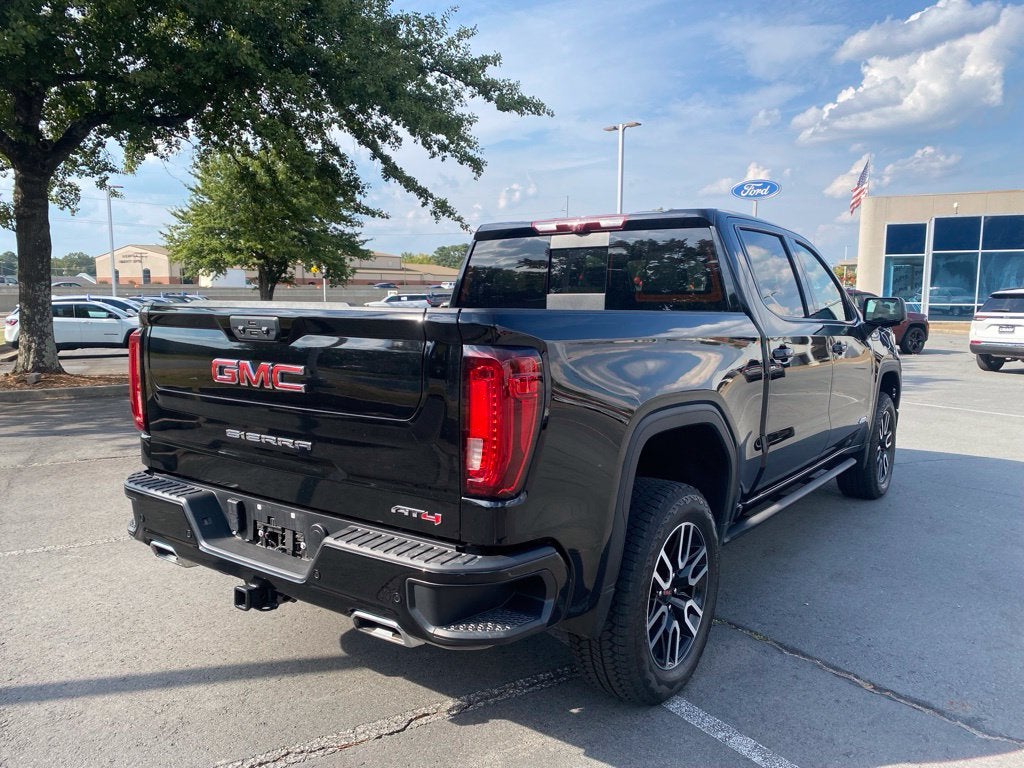 2025 GMC Sierra 1500 AT4 - 6.2L V-8 - TECHNOLOGY PACKAGE