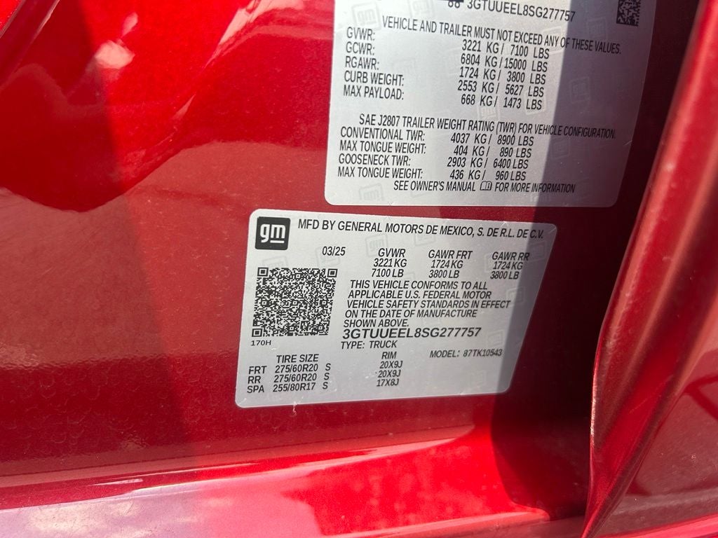 2025 GMC Sierra 1500 AT4