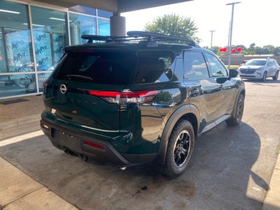 2025 Nissan Pathfinder Rock Creek - 4WD - CLEAN CARFAX ONE OWNER