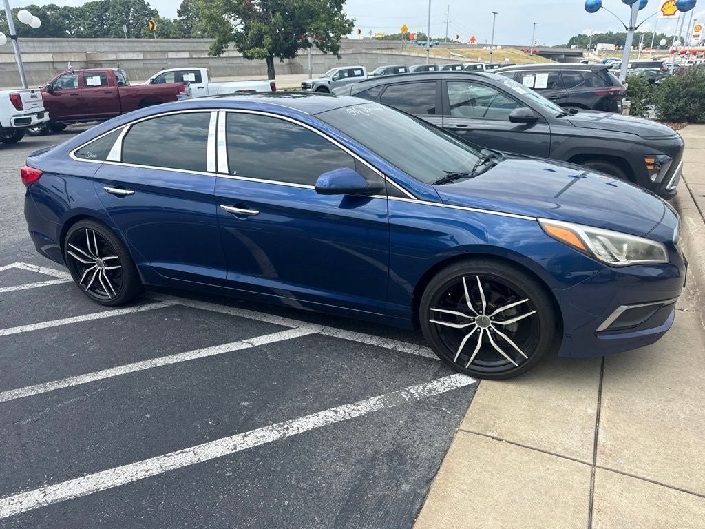 2016 Hyundai SONATA SE