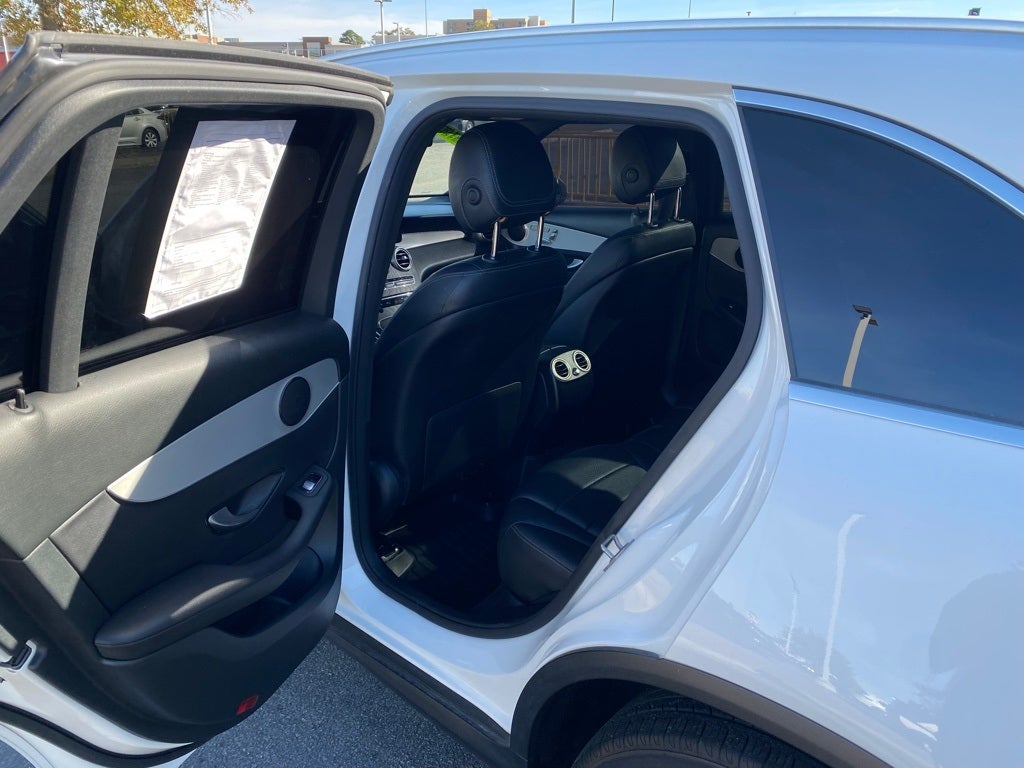 2021 Mercedes-Benz GLC GLC 300