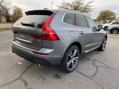 2021 Volvo XC60 T5 Momentum