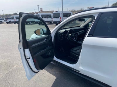 2018 Alfa Romeo Stelvio Base