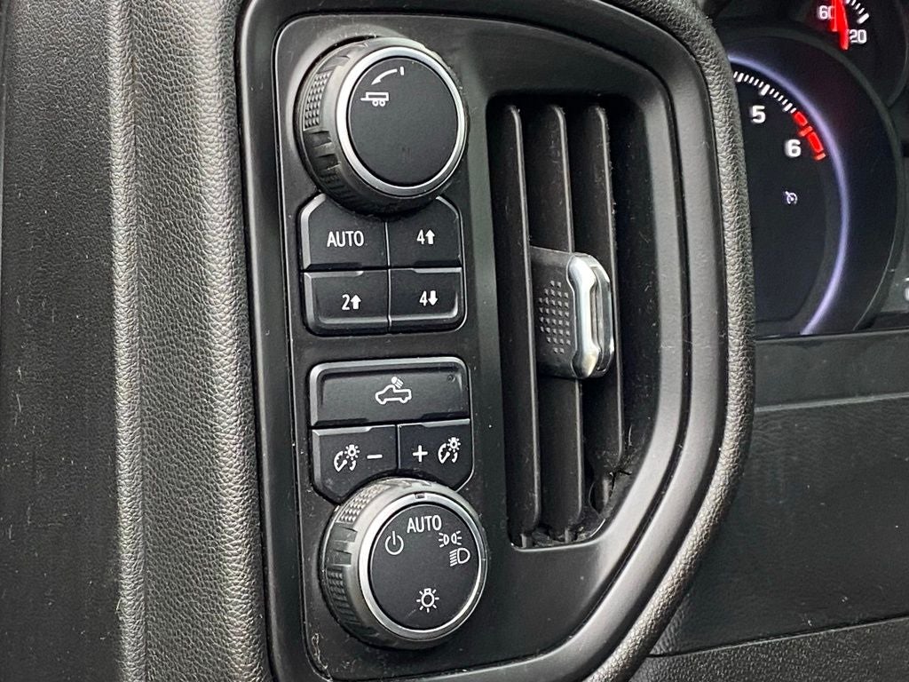 2019 Chevrolet Silverado 1500 Custom Trail Boss