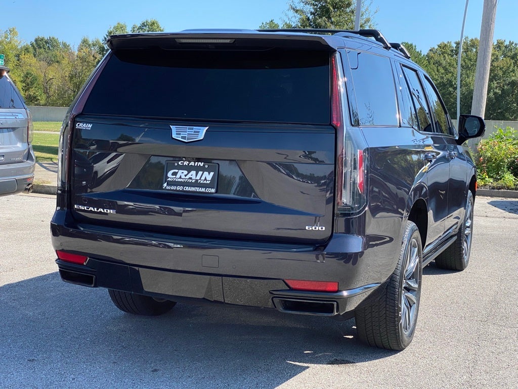 2024 Cadillac Escalade Sport Platinum CONSOLE REFRIGERATOR W/ FREEZER