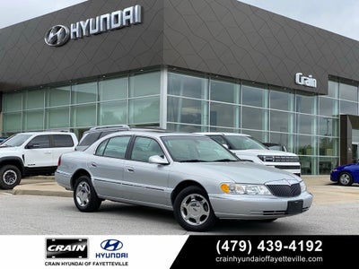 2002 Lincoln Continental Base